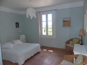 B&B / Chambres d'hotes La Ferme du petit Segries Bed and Breakfast : photos des chambres