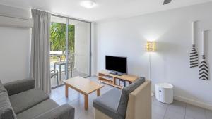 87–109 Port Douglas Rd, Port Douglas, QLD, Australia.