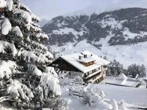 Riatschhof - Tschlin 