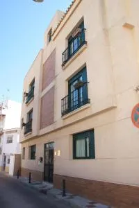 Apartamentos Flores - La Carihuela