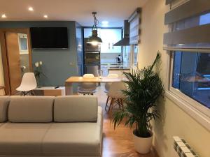 LOFT A 20 DE BARCELONA Y 7 DE LA UAB.