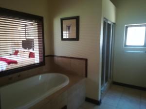 Moon and Sixpence Garden Guest House