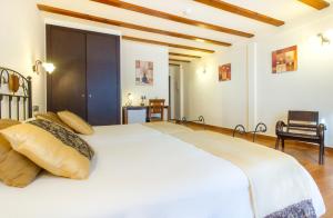 Twin Room - Disability Access room in Hotel Tossal d'Altea
