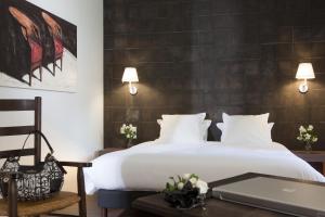 Hotels Chateau de Creissels : Chambre Double Supérieure Contemporaine avec Terrasse ou Balcon