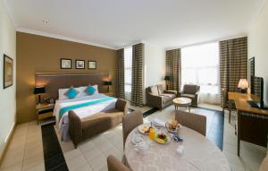 Corner Suite with King Bed room in Copthorne Al Jahra Hotel & Resort