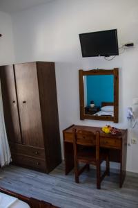 Ioanna Rooms Paros Greece