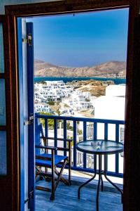 Ioanna Rooms Paros Greece