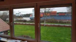 Ferienwohnung mit wunderschönem Blick auf den Nord-Ostsee-Kanal - Tackesdorf