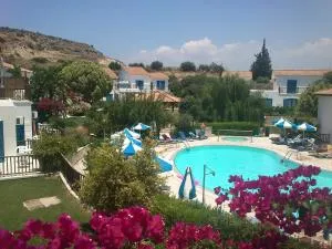 Hylatio Tourist Village - Paramali