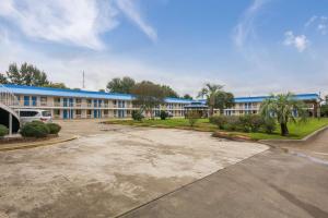 Motel 6-Winnie, TX