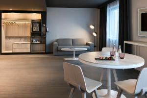 Hotels INNSiDE by Melia Paris Charles de Gaulle Airport : Le Loft