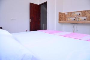 Roshans Guest House