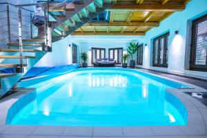 “Moment s“ pool house Trakoscan