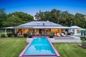 Bellbird - A Perfect Stay