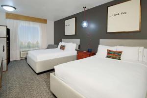 Queen Room with Two Queen Beds - Accessible/Non-Smoking  room in Hotel Ylem Ascend Hotel Collection