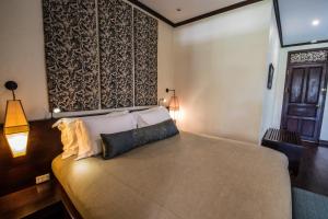 The Apsara Rive Droite