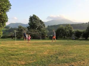 Appartements BaskoParadis I Eco-Gites I Calme I Vue I Anes I Jardin I Montagne I Nature : photos des chambres