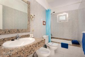 Rocas Blancas Apartments