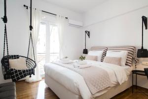 Relaxed Modern Luxury in the Center of lively Koukaki