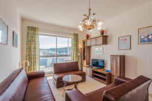 Bayview 2 bedroom seaview apartment with large terrace with panoramic views - by Getawaysmalta