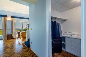 Suite with Sea View