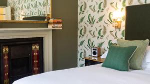 The Queensberry Hotel