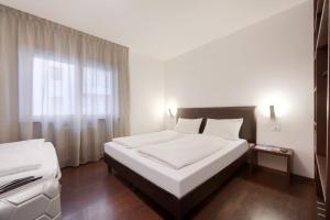 Triple Room room in Hotel Asterix