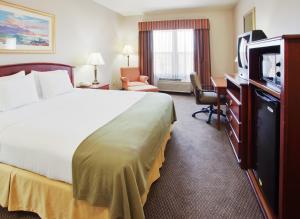 Holiday Inn Express- West Sacramento by IHG