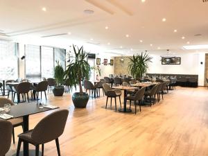 Hotels Hotel Inn Paris CDG Airport - ex Best Western : photos des chambres