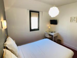 Hotels Cit'Hotel Le Volney : photos des chambres