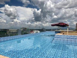 Beautiful condo in the new La Grande resort