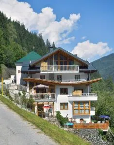 Hotel Garni Bergwelt - 卡普尔