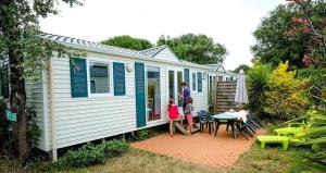 Campings Bungalow Vacances : photos des chambres