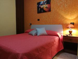 Small Double Room room in Garden Inn