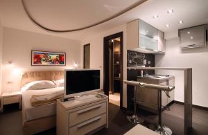 Studio with Terrace and Sea View room in Apartments and Rooms Teona