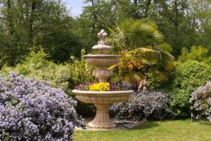 Hotels Hotel The Originals Tours Sud Pic Epeiche (ex Inter-Hotel) : Chambre Double - Vue sur Jardin