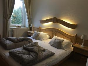 B&B / Chambres d'hotes Maison La Deviniere - sauna et spa compris accessibles toute l'annee : photos des chambres