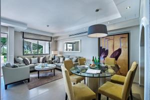 Four Seasons Country Club