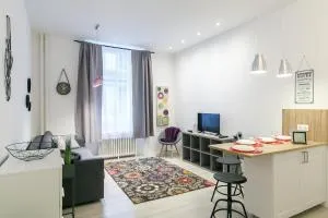 ELLA Apartment - Budapest