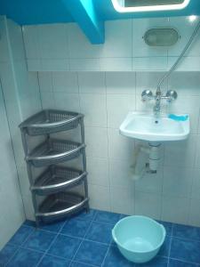 Summer SZ Guest House
