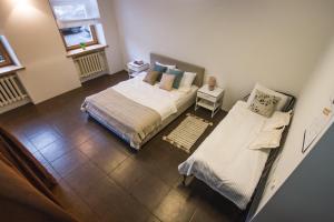 SPACIOUS 3 ROOM CENTRAL APARTMENT 56d