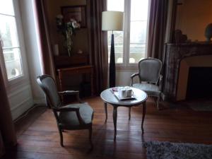 Hotels Domaine de Bel Air : Suite Familiale dans Château