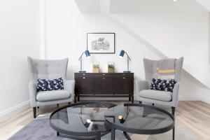 Modern Gem in Georgian Listed Building ♥ of City