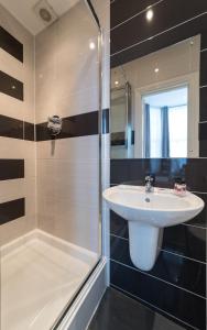 Royal London Hotel By Saba