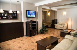 Pensiunea Carmen - Bikers Friendly Nest