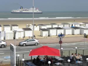 Hotels Hotel De La Plage : photos des chambres