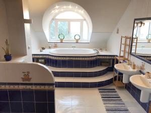 Sv. Petr (St. Peter)