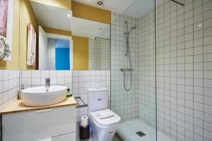 LEEWAYS APARTMENT III in ALCALÁ 99