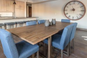 Mountain Lake Condo - Unit 401B