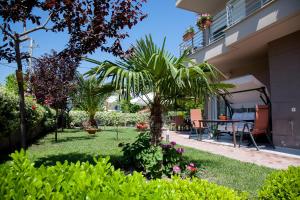 Apartments Eleni 4 Seasons Halkidiki Greece